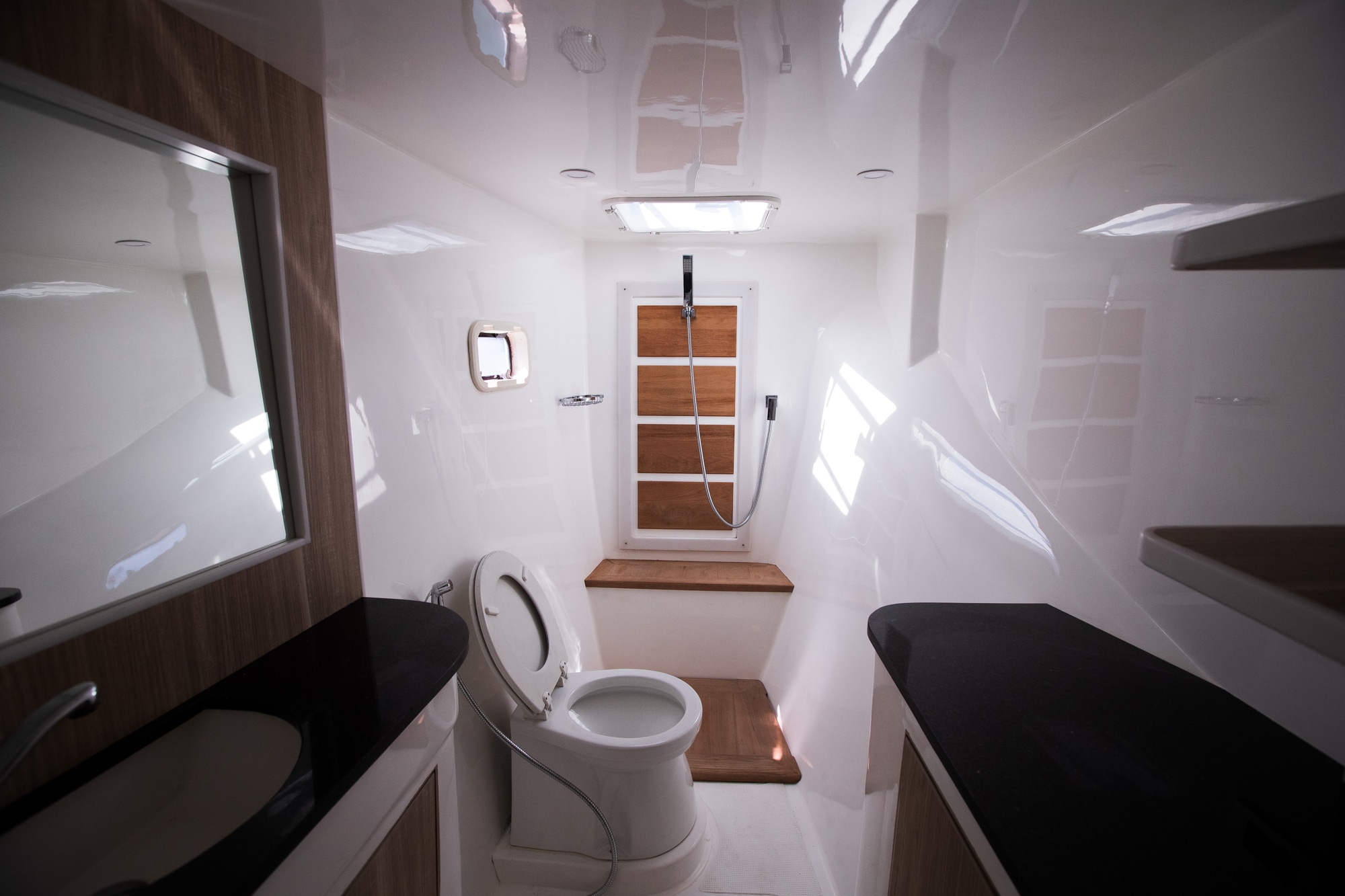 What You Need To Know About Houseboats Toilet? – Black Waste